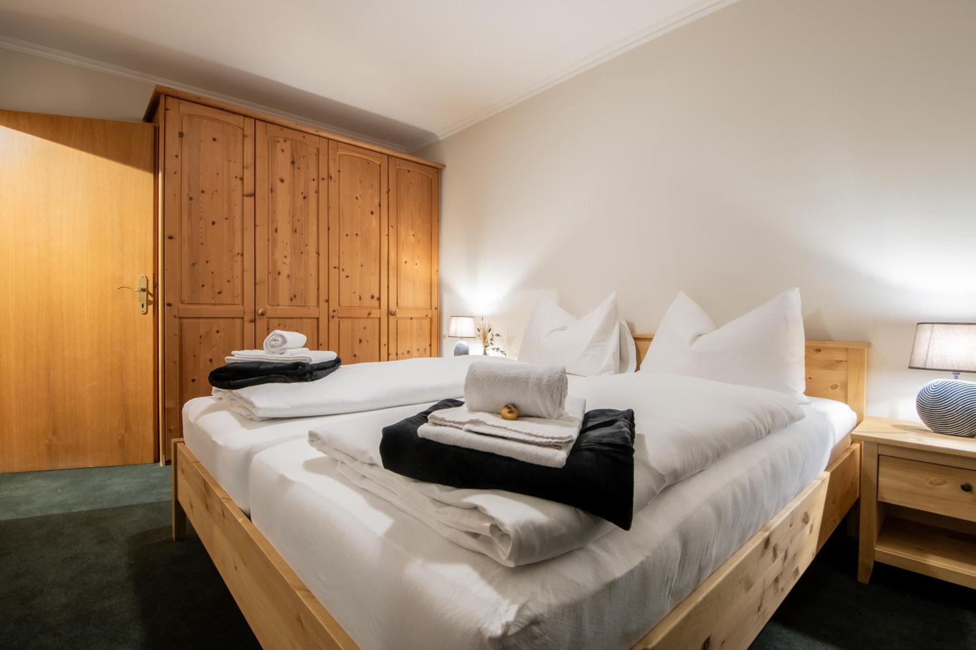 Bergblick Appartements Бад Гащайн Екстериор снимка