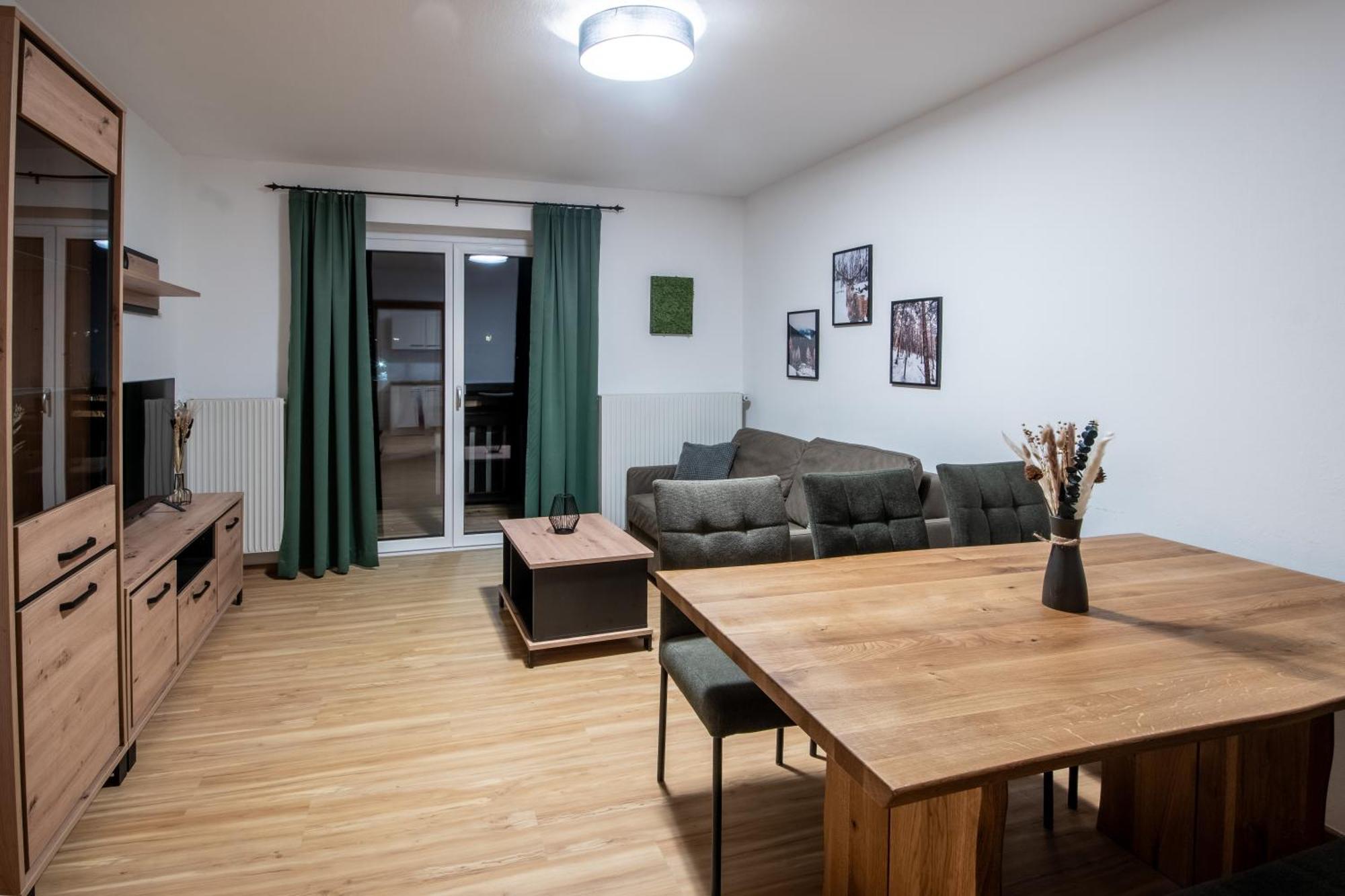 Bergblick Appartements Бад Гащайн Екстериор снимка