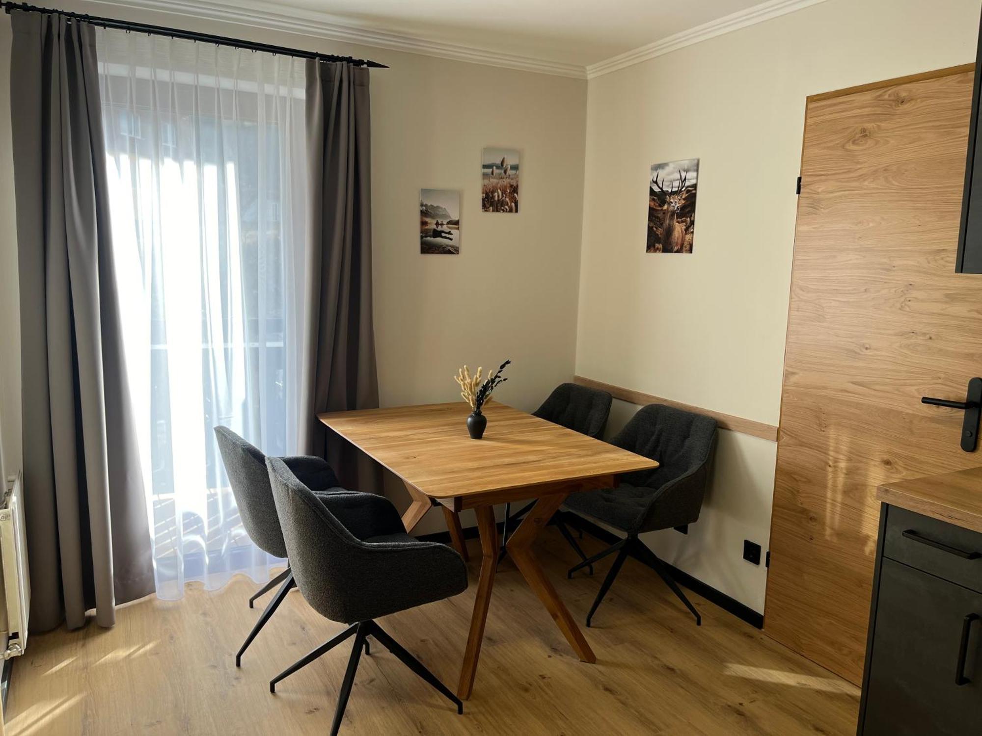 Bergblick Appartements Бад Гащайн Екстериор снимка