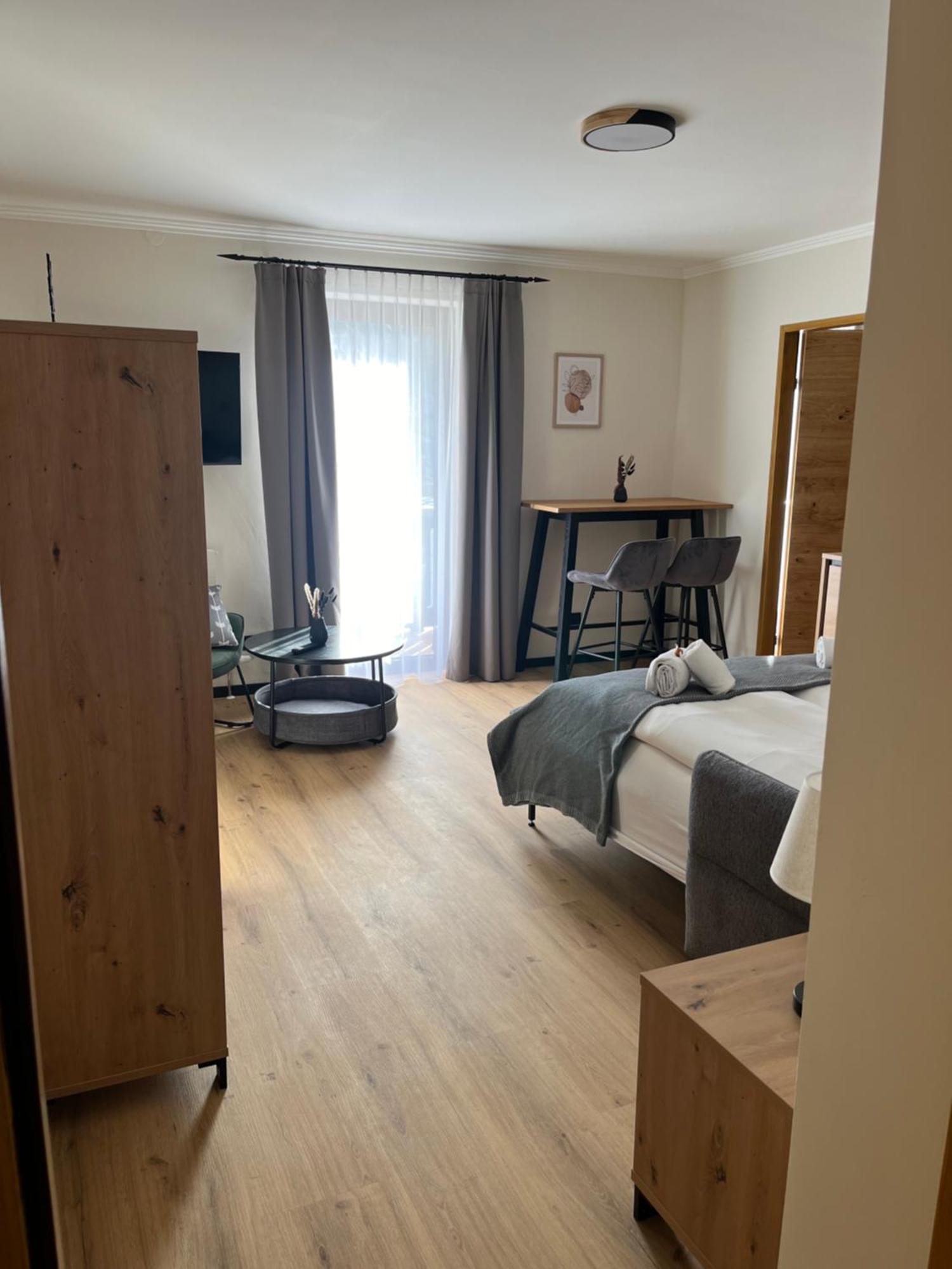 Bergblick Appartements Бад Гащайн Екстериор снимка